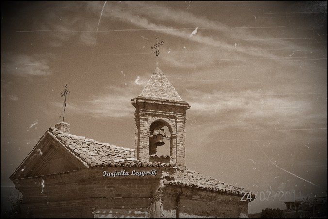 Chiesetta a Monforte